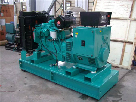 汨罗200kw康明斯柴油发电机组图片 汨罗200kw康明斯柴油发电机组图片